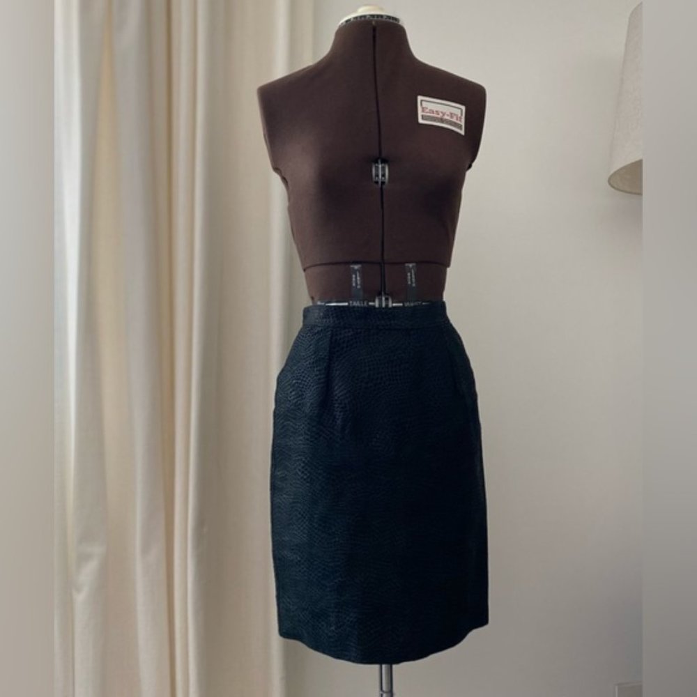 Vintage black leather high waisted snake print skirt